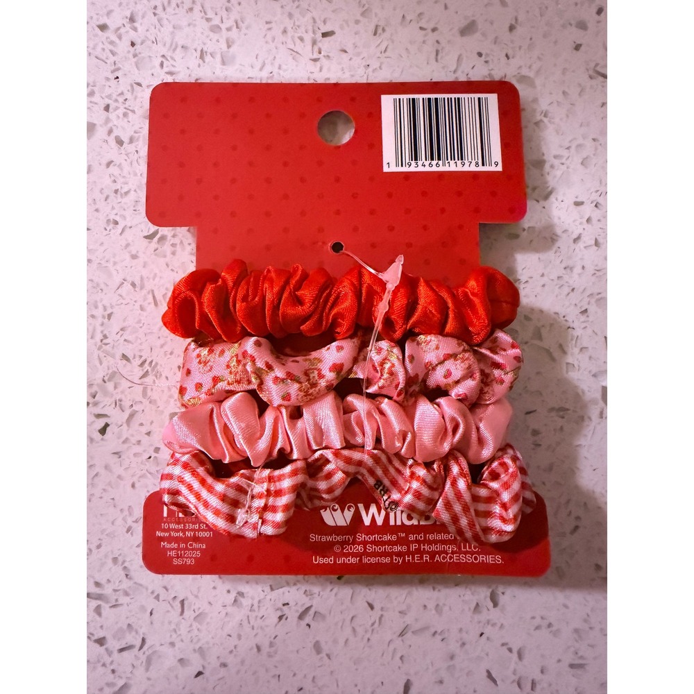 Strawberry Shortcake Mini Scrunchies 4 Pack Red Pink Gingham Floral New - Picture 3 of 3